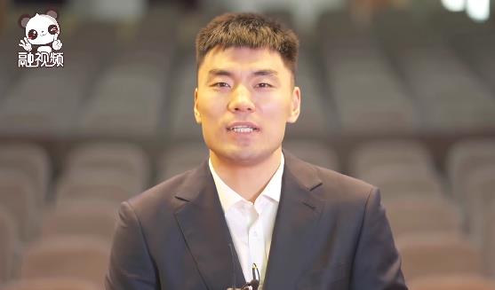 还记得和朋友一起打球的岁月吗？想一起打球的留言报名！.jpg