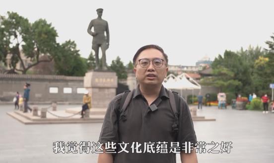 台湾青年到沈阳 口音要被带偏了！.jpg